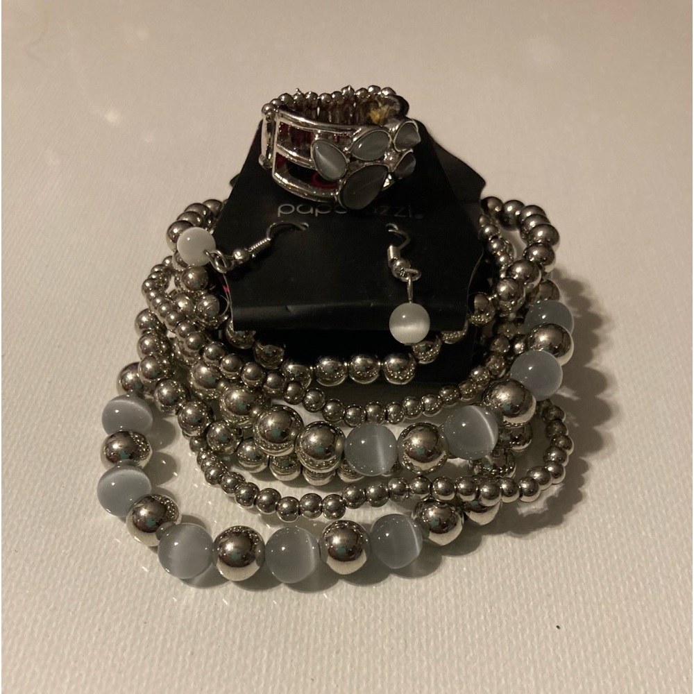Paparazzi jewelry